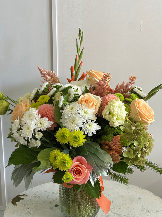 Daydream believer (with vase)